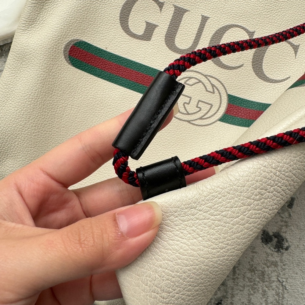 Gucci Leather Drawstring Backpack - image 7
